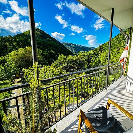 קאחתי Family Hotel Mountain Panorama מראה חיצוני תמונה